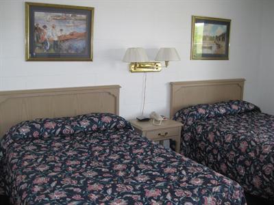 фото отеля Arnprior Motor Inn