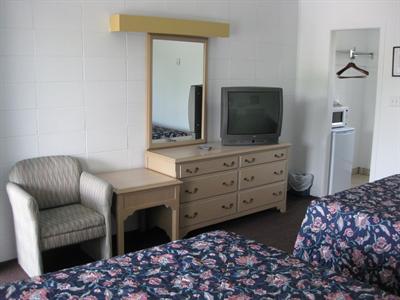 фото отеля Arnprior Motor Inn