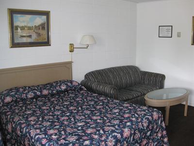 фото отеля Arnprior Motor Inn