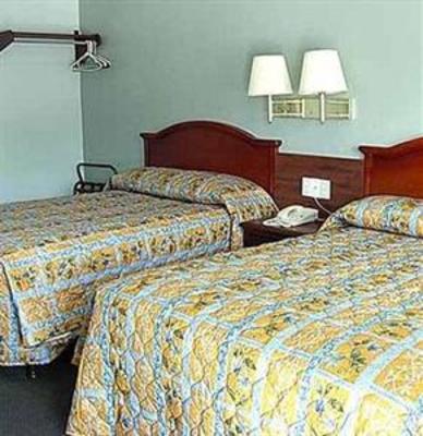 фото отеля Economy Inn Willows