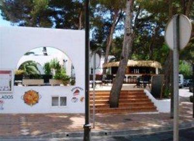 фото отеля Hostal Talamanca Santanyi
