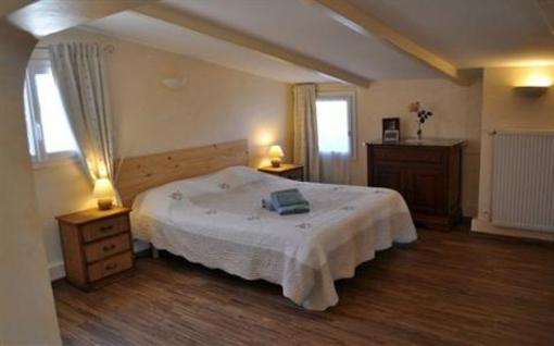 фото отеля Bed & Breakfast Domaine De Bayanne Alixan