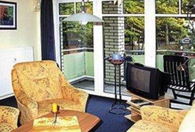 фото отеля Hotel Waldfrieden Bad Zwischenahn