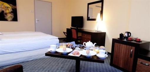 фото отеля Hostellerie Du Chambellan