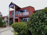 Kyriad Toulouse Hotel Roques