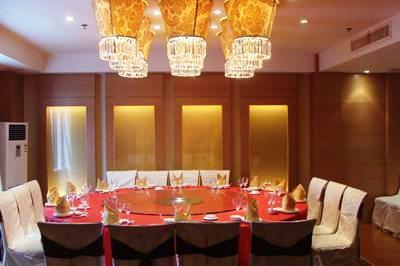 фото отеля Leimengde Xingguang Hotel