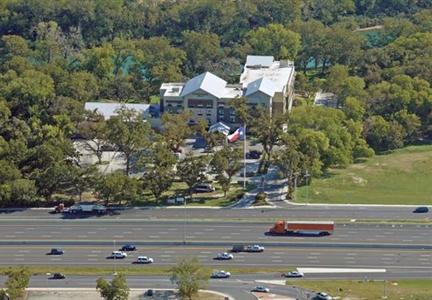 фото отеля Courtyard by Marriott New Braunfels River Village