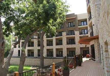 фото отеля Courtyard by Marriott New Braunfels River Village