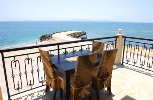 фото отеля At The Americans Hotel Pomorie
