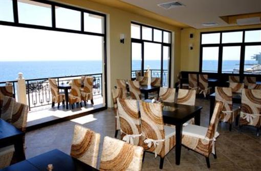 фото отеля At The Americans Hotel Pomorie