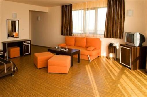 фото отеля At The Americans Hotel Pomorie