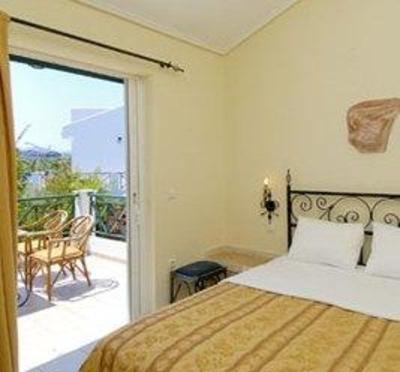 фото отеля Paris Village Apartment Hotel Chrani