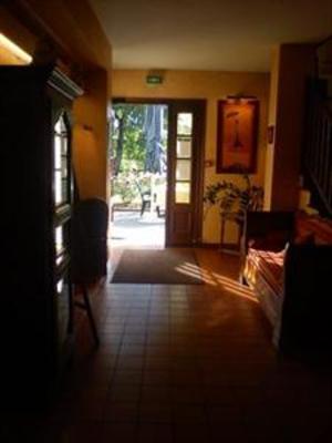 фото отеля Logis Relais De La Sans Fond