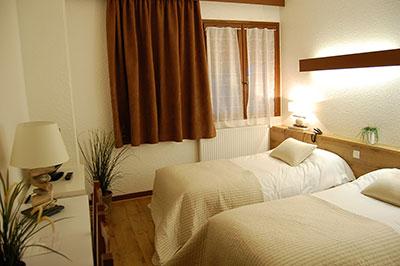фото отеля Logis Relais De La Sans Fond