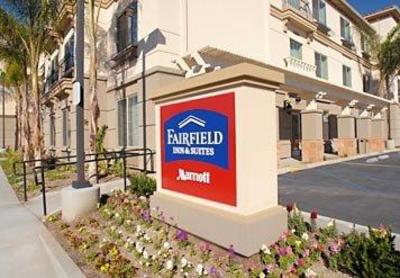 фото отеля Fairfield Inn & Suites Temecula