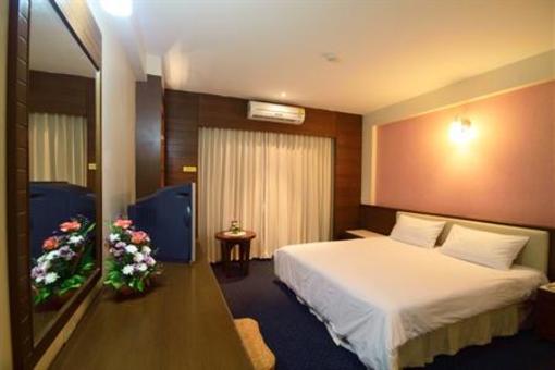 фото отеля Hatyai Holiday Hotel