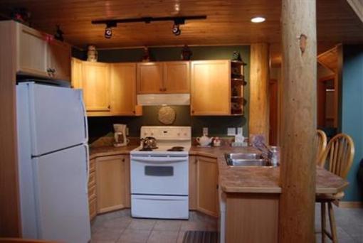 фото отеля Creekview Court