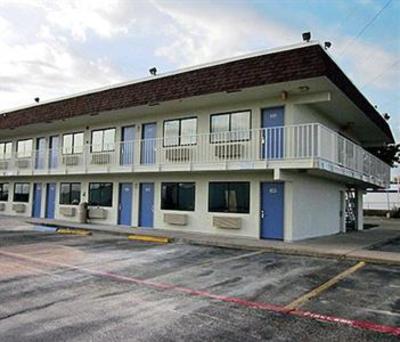 фото отеля Motel 6 Del Rio