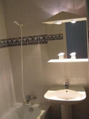 фото отеля Hotel La Fontaine Vidauban