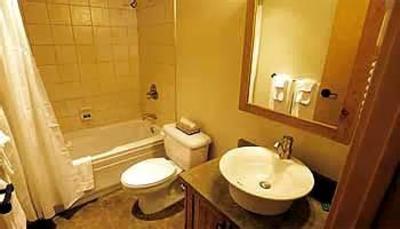 фото отеля Canadian Mountain Lodging at Kicking Horse Mountain Resort