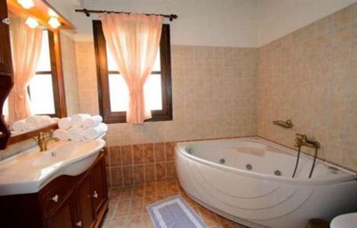 фото отеля Atrapos Hotel Mouresi