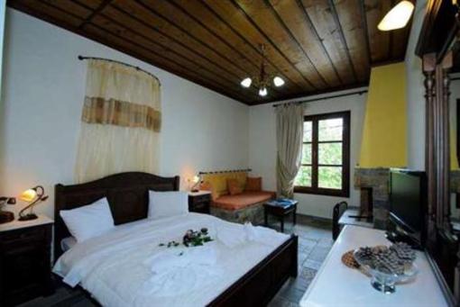 фото отеля Atrapos Hotel Mouresi
