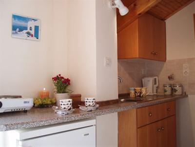 фото отеля Panorama Studios & Apartments Amoudi