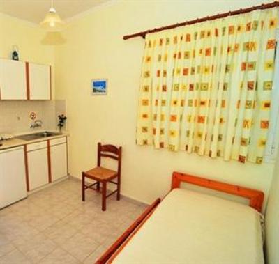 фото отеля Panorama Studios & Apartments Amoudi