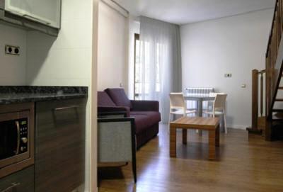 фото отеля Aparthotel Isaba