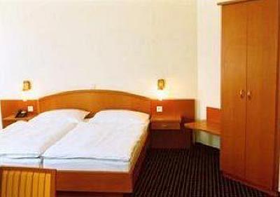 фото отеля Suite Hotel 900m Zur Oper Vienna