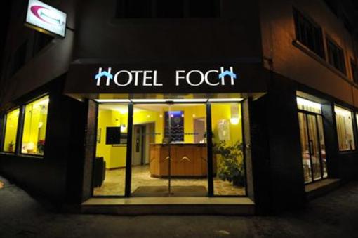 фото отеля Contact Hotel Foch
