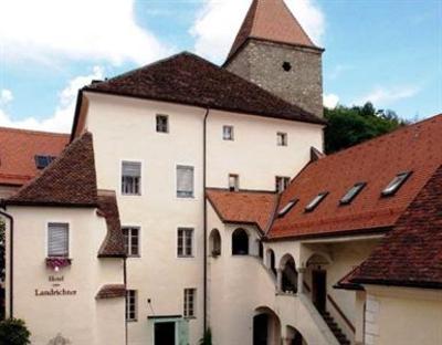 фото отеля Hotel zum Landrichter Wolfsberg