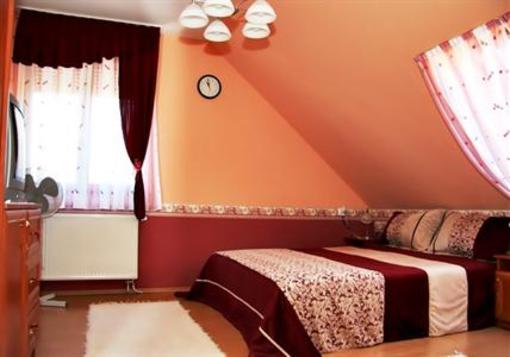 фото отеля Almafa Apartmanhaz