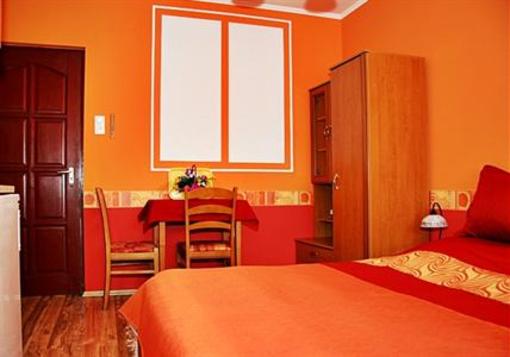 фото отеля Almafa Apartmanhaz