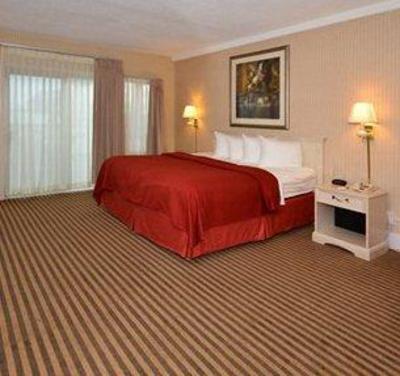 фото отеля Quality Inn Bourne