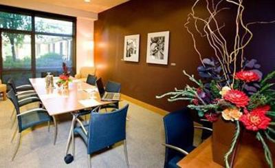 фото отеля Cedarbrook Hotel SeaTac