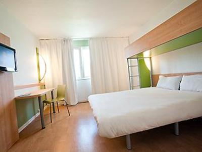 фото отеля Ibis Budget Angouleme Nord