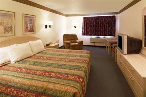 фото отеля Americas Best Value Inn Winslow