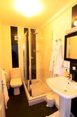 фото отеля Greenbank Guest House