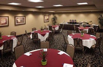 фото отеля Hampton Inn by Hilton North Bay