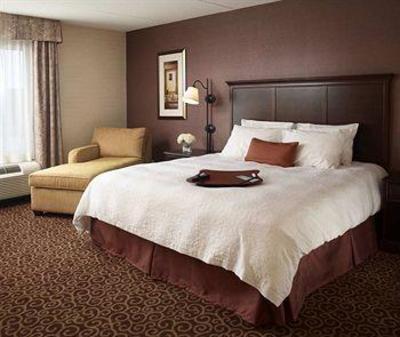фото отеля Hampton Inn by Hilton North Bay