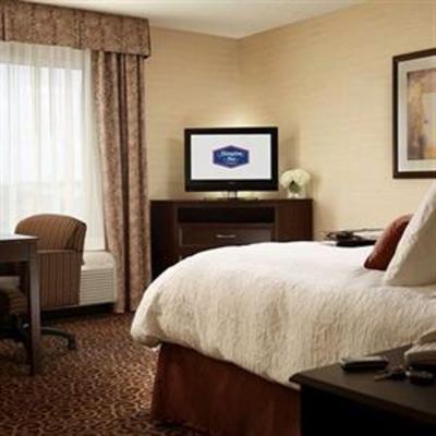 фото отеля Hampton Inn by Hilton North Bay