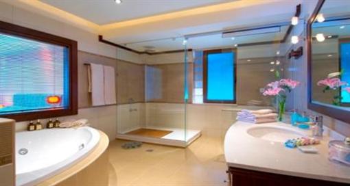 фото отеля Maistros Exclusive Suites & Gourmet Restaurant