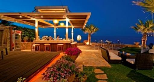 фото отеля Maistros Exclusive Suites & Gourmet Restaurant