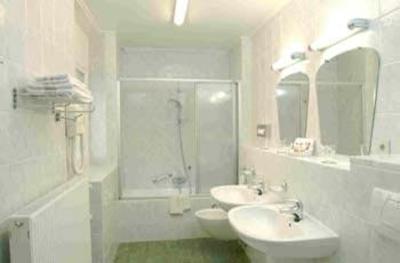 фото отеля Hotel a la Grande Cloche