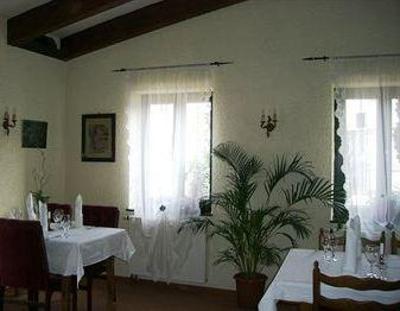 фото отеля Landhotel-Restaurant Schwalbennest