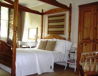 фото отеля The Plaine Bed & Breakfast Norton St Philip
