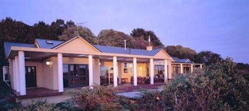 фото отеля Stewart Island Lodge