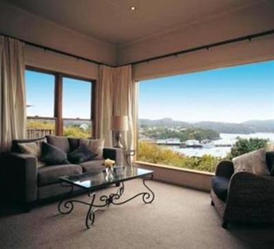 фото отеля Stewart Island Lodge