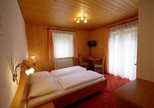 фото отеля Gasthof Lowen Welschnofen